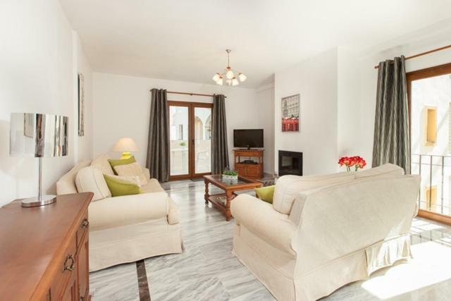 Appartement Lumineux 6P Sur Golf De La Duquesa Costa Del Sol Манилва Екстериор снимка