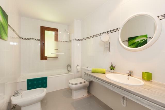 Appartement Lumineux 6P Sur Golf De La Duquesa Costa Del Sol Манилва Екстериор снимка