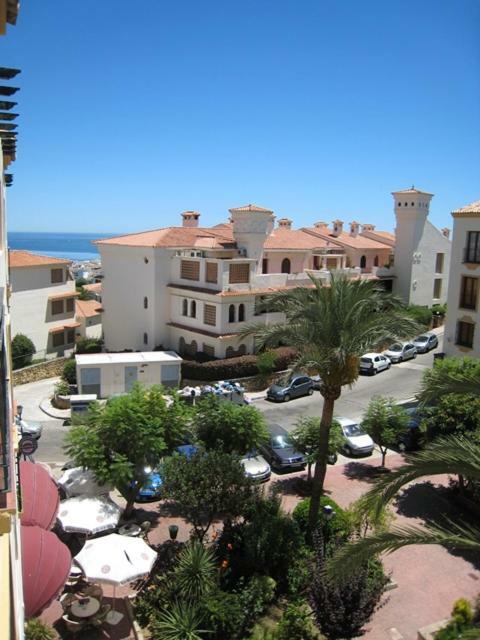 Appartement Lumineux 6P Sur Golf De La Duquesa Costa Del Sol Манилва Екстериор снимка