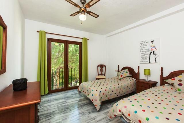 Appartement Lumineux 6P Sur Golf De La Duquesa Costa Del Sol Манилва Екстериор снимка